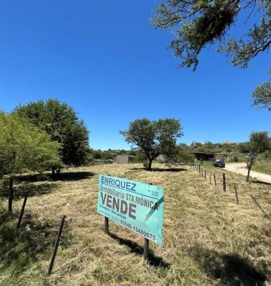 Lote 1043m² sobre Ruta s228